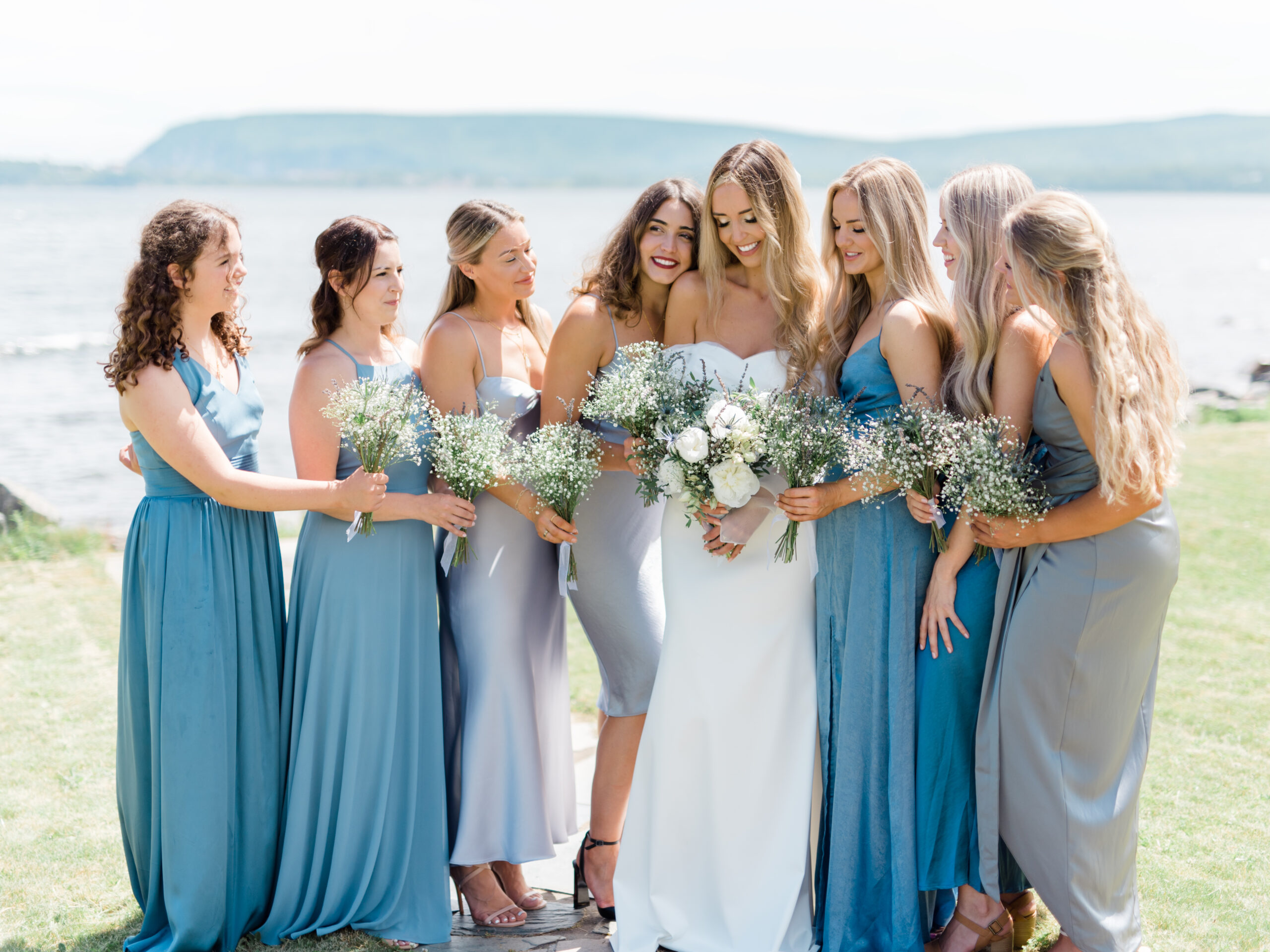 bridesmaids wedding photography 